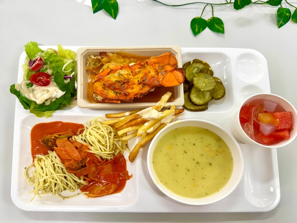 본우리집밥, 특수전학교 창설기념일 맞아 ‘랍스터’ 특식 제공